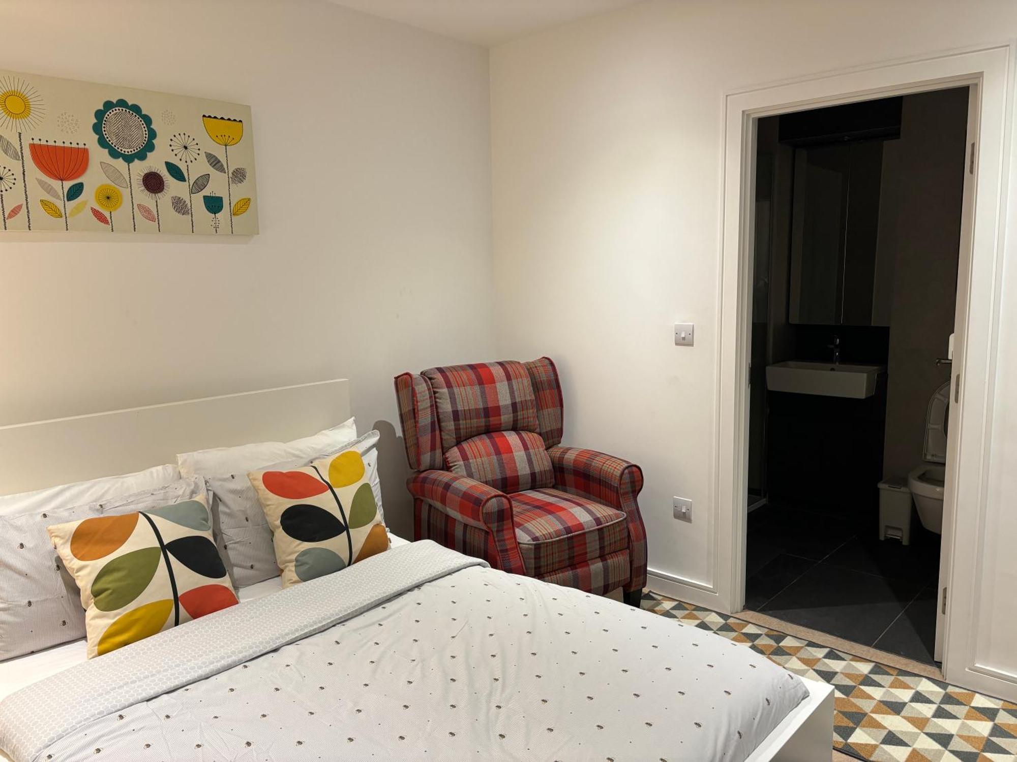 Modern En-Suite Room And Self Catering In London Ngoại thất bức ảnh